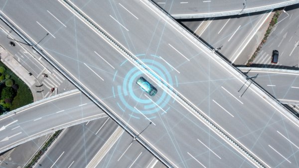 摩根证券 L2级辅助驾驶迎来强制国标：驾驶员手部或视线脱离超标后，一定时间内禁用系统